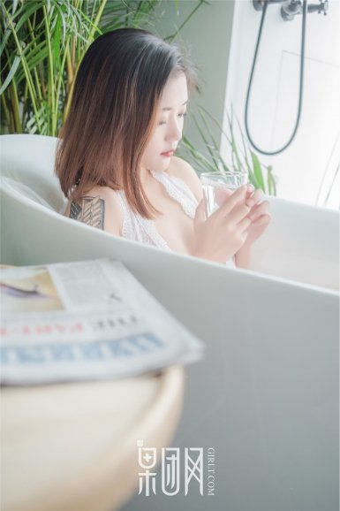 PG官方网站_中乙队翻译竖中指 领队高喊谁买球谁死妈 球迷:CNM!(图3) PG电子模拟器下载